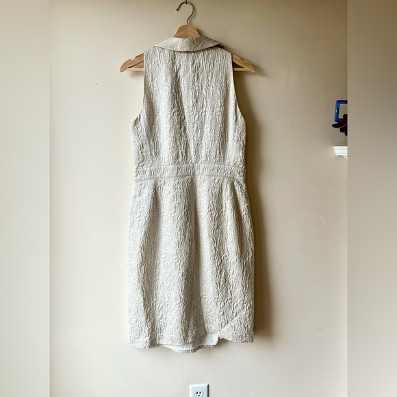 ARMANI COllEZIONI | Silk wrap dress | size 10 - Picture 4 of 4